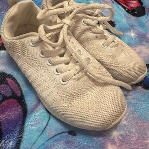 Girls White Cheer Shoes Size 27 ~ Size 10 Youth (Little Girls)